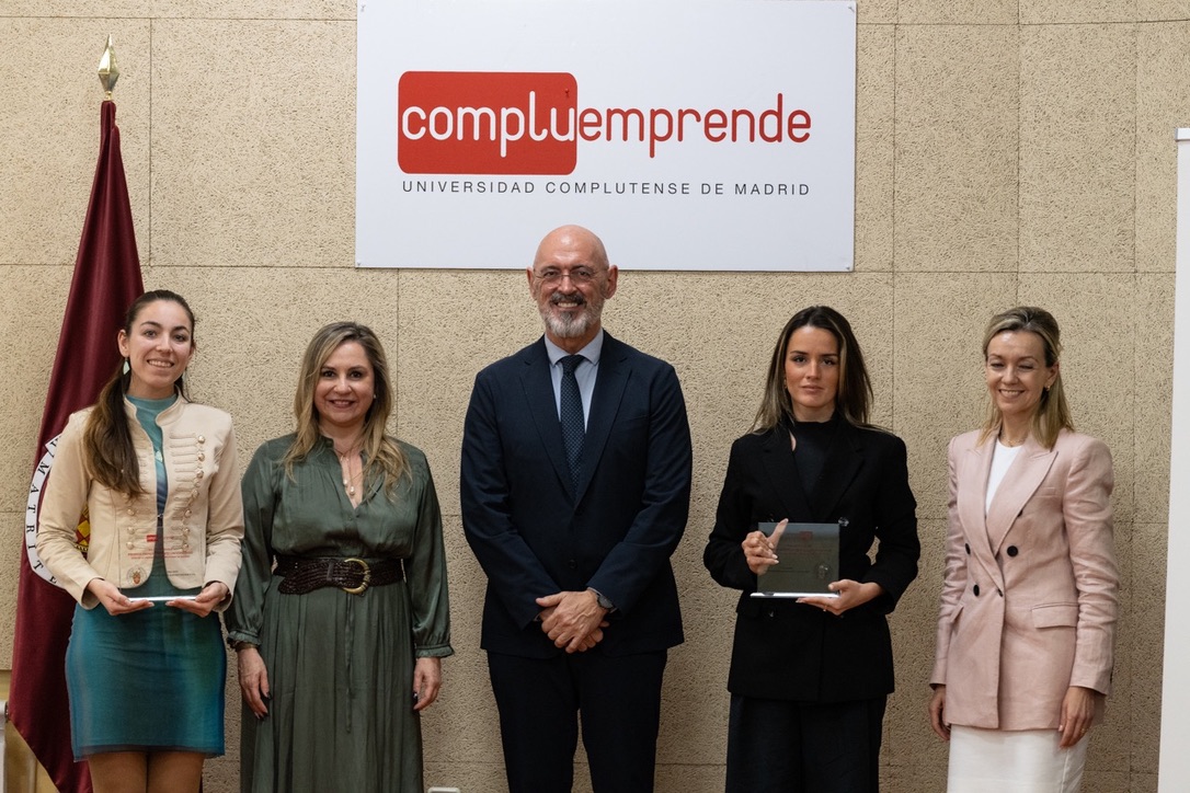 Compluemprende Award ceremony